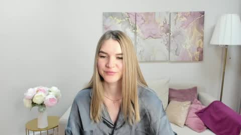 gwensmitt online show from May 29, 2:09 am