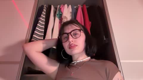 Helga online show from February 20, 4:08 pm