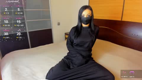 Snapshot of habibi_moon chatting on January 30, 3:22 am Linda online show from January 30, 3:22 am