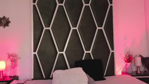 Kendal online show from April 9, 5:43 am