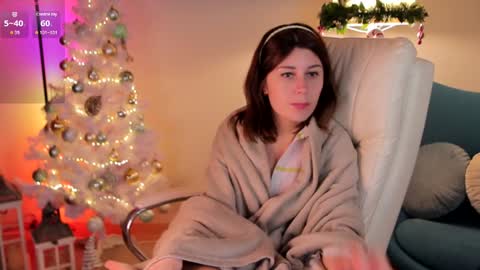 Hailey  Green online show from January 23, 5:45 am