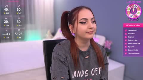 Snapshot of haileygrx chatting on February 5, 5:43 pm Masha online show from February 5, 5:43 pm