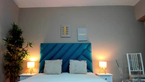 Hailey online show from September 22, 6:12 am