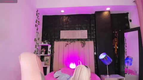 HELEN   Open Pvt Instagram helen bunnny online show from December 18, 4:20 am