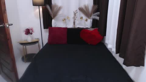 Snapshot of haisleypalmer chatting on December 14, 5:25 pm YOUR SIDECHIC HAILEY online show from December 14, 5:25 pm