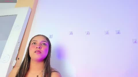 haley01 online show from July 17, 1:54 am