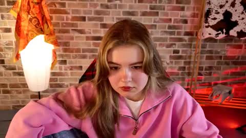 HaleySun online show from October 13, 1:03 pm