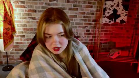 HaleySun online show from October 22, 2:11 pm