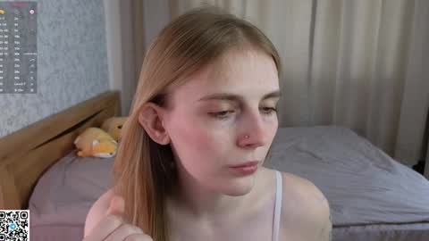 Snapshot of halie_cross chatting on February 3, 6:13 am Nellie online show from February 3, 6:13 am