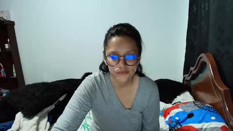 Halle 3 online show from September 20, 2:54 am