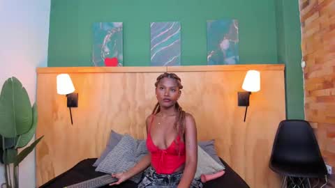 Snapshot of halleylorens chatting on September 23, 7:34 pm Halley Lorens online show from September 23, 7:34 pm