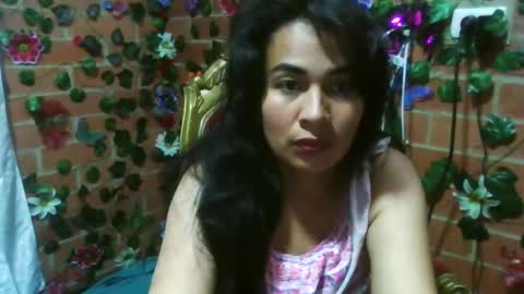 Snapshot of han_deus chatting on December 28, 7:00 am HANMy Dears make sure to follow me here create a FREE account if you dont have one and chat thank you. online show from December 28, 7:00 am