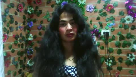 Snapshot of han_deus chatting on January 9, 5:34 am HANMy Dears make sure to follow me here create a FREE account if you dont have one and chat thank you. online show from January 9, 5:34 am