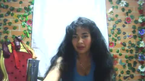 Snapshot of han_deus chatting on January 8, 6:09 am HANMy Dears make sure to follow me here create a FREE account if you dont have one and chat thank you. online show from January 8, 6:09 am