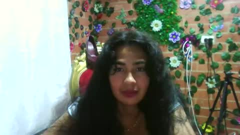 Snapshot of han_deus chatting on January 12, 11:47 pm HANMy Dears make sure to follow me here create a FREE account if you dont have one and chat thank you. online show from January 12, 11:47 pm
