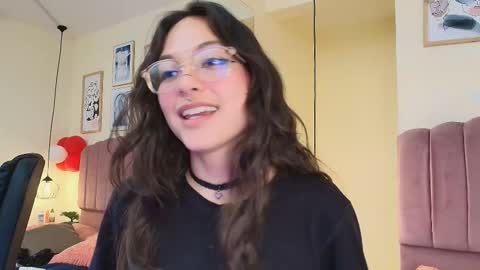 hanabie_ online show from February 22, 6:47 am