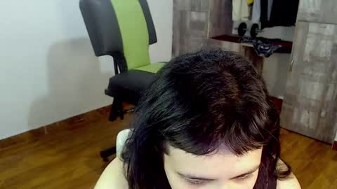 Snapshot of hanna99moon chatting on February 27, 2:32 pm JUANA online show from February 27, 2:32 pm