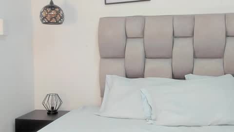 Snapshot of hanna__evans_ chatting on October 3, 12:32 pm hanna__evans_ online show from October 3, 12:32 pm