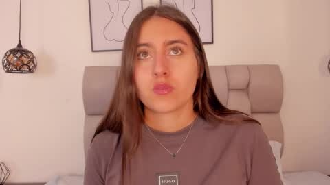 Snapshot of hanna__evans_ chatting on October 11, 1:14 pm hanna__evans_ online show from October 11, 1:14 pm