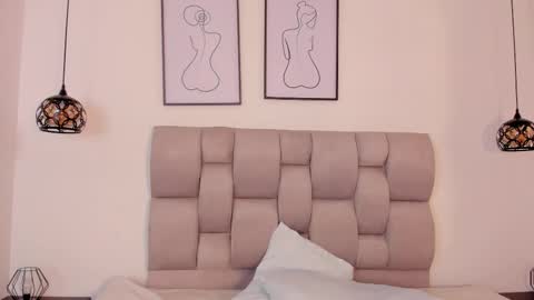 Snapshot of hanna__evans_ chatting on September 28, 3:17 pm hanna__evans_ online show from September 28, 3:17 pm