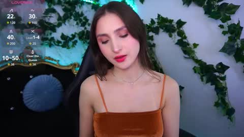 hanna__klein online show from September 10, 12:38 pm