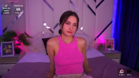 hanna__klein online show from September 13, 6:32 am
