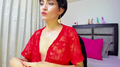 Sara online show from December 12, 9:37 pm