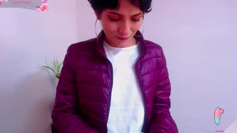 Sara online show from December 16, 5:11 pm