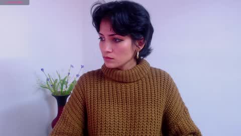 Sara online show from February 5, 5:21 pm