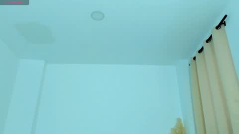 hanna_connorss online show from January 11, 6:12 pm