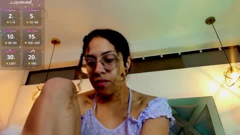 HANNA online show from October 1, 3:39 pm