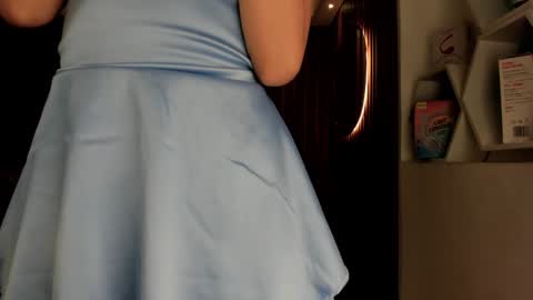 Hanna Dust online show from January 8, 3:29 am