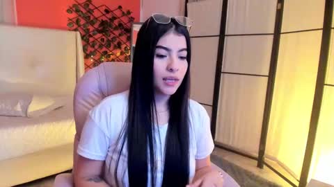 Hanna online show from March 27, 2:02 am