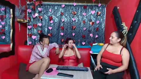 Hanna online show from February 15, 1:10 am