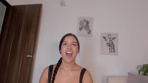 Snapshot of hanna_risso chatting on October 14, 5:48 pm HANNA online show from October 14, 5:48 pm