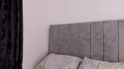 Snapshot of hanna_risso chatting on February 18, 5:44 pm HANNA online show from February 18, 5:44 pm