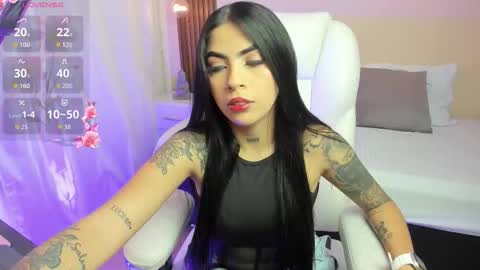 Hanna  online show from March 27, 8:09 pm