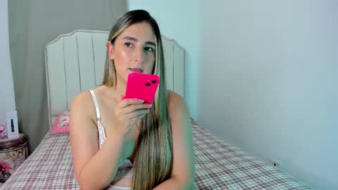 Hanna online show from December 5, 10:23 pm