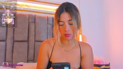 Eliana online show from October 6, 8:13 pm