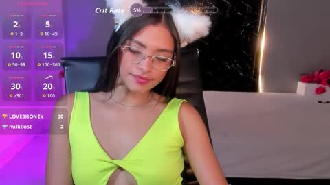hannacooper3 online show from September 9, 7:57 pm