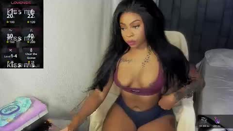 Vanessa Ebony online show from May 30, 3:04 am