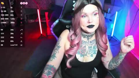 Snapshot of hannah_chaos chatting on September 19, 12:20 am Hannah online show from September 19, 12:20 am