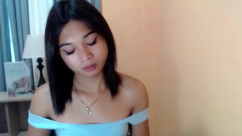 Snapshot of hannah_davis69 chatting on September 23, 2:10 am Riah online show from September 23, 2:10 am