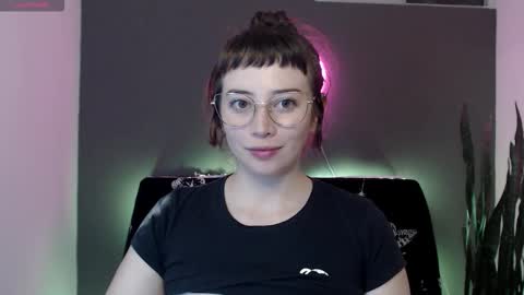 HannahHexx online show from March 11, 2:16 am