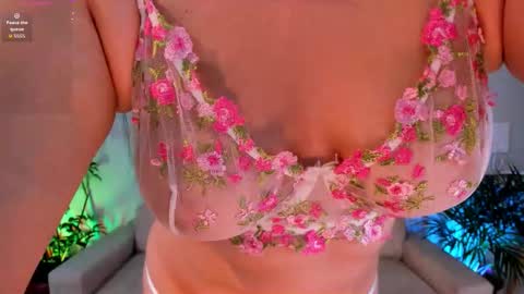 Hannah online show from November 5, 4:50 am