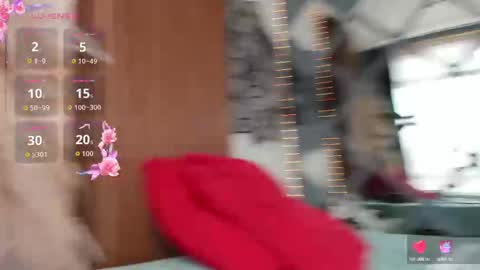 Snapshot of hannah_loverr chatting on October 8, 8:35 pm hannah online show from October 8, 8:35 pm