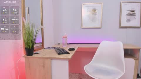 Maira online show from September 26, 9:12 pm