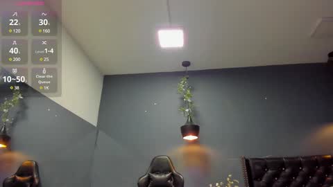 HANNAH MILLER online show from January 16, 11:26 am
