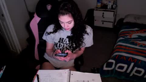 Hannah Breeze online show from February 4, 4:26 am