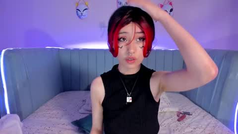 Snapshot of hannahpage chatting on March 2, 5:09 pm Hannah online show from March 2, 5:09 pm